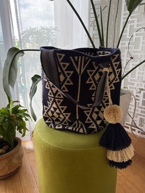 Handwoven Navy and Cream Bucket Bag with Tassel
